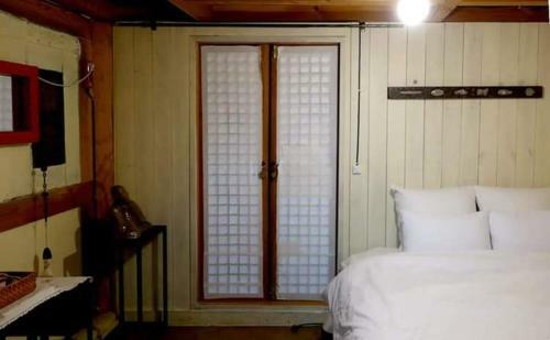 Hostal Atelier Hanok Guesthouse