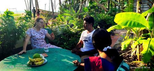 Bed & Breakfast Kadalamma Beach Homestay