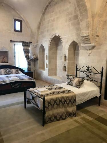 Hostal Kasr-i Abbas Hotel