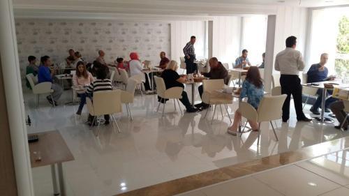 Cinas Hotel