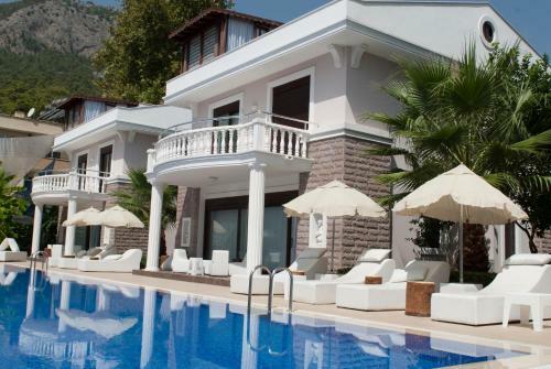 Bamont Villas
