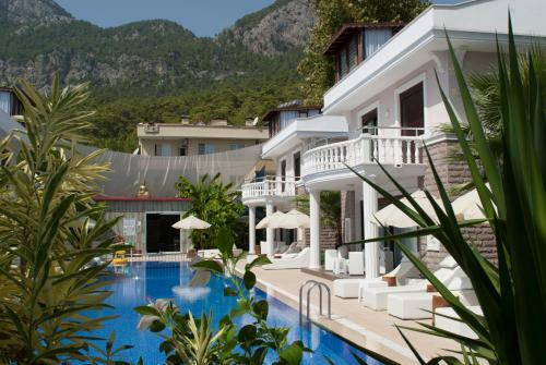 Bamont Villas