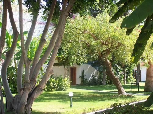 Hotel Club Boran Mare Beach