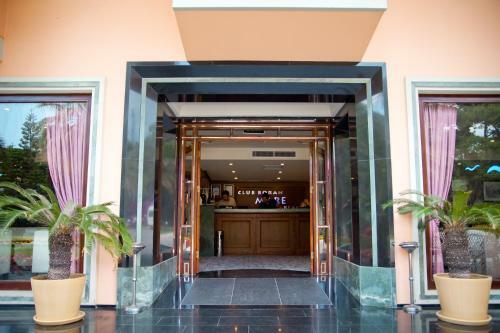 Hotel Club Boran Mare Beach