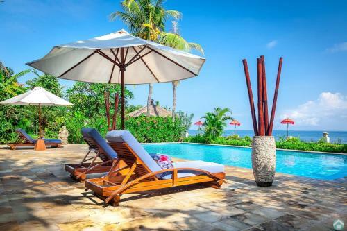 Villa Agus Mas - Serene & Calm Beachfront Villa!