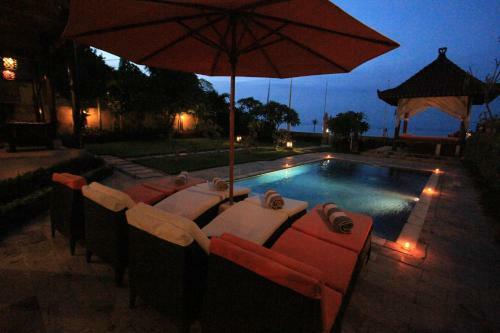 Ocean Beachfront Villa Dini