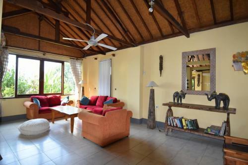 Villa Ganesha, Banjar Beach, Lovina