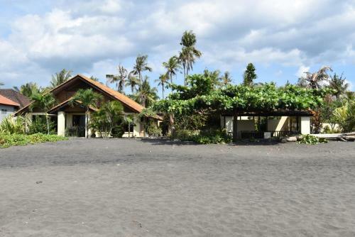 Villa Ganesha, Banjar Beach, Lovina