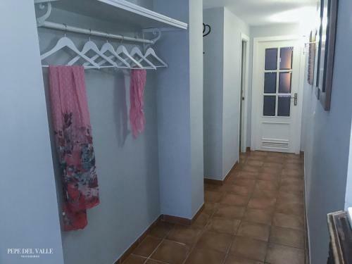 Hostal Los Patios ? El Carmen?