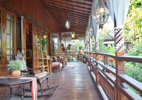 Badjoeri Ethnic Wooden Homestay
