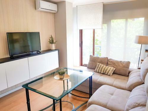 Apartamento Paseo De La Victoria