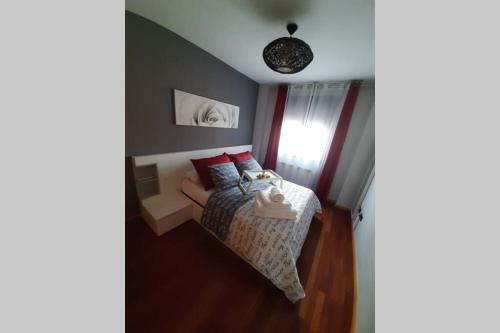 Apartamento Piso C�ntrico Con Piscina,parking Y Jacuzzi