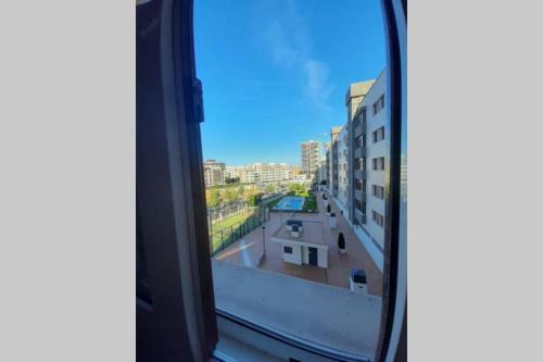 Apartamento Piso C�ntrico Con Piscina,parking Y Jacuzzi