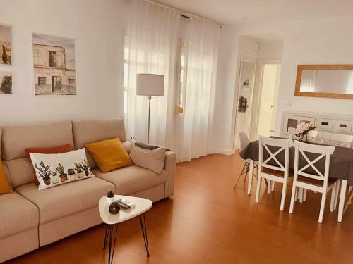 Precioso Apartamento En Plaza de Las Ca�as