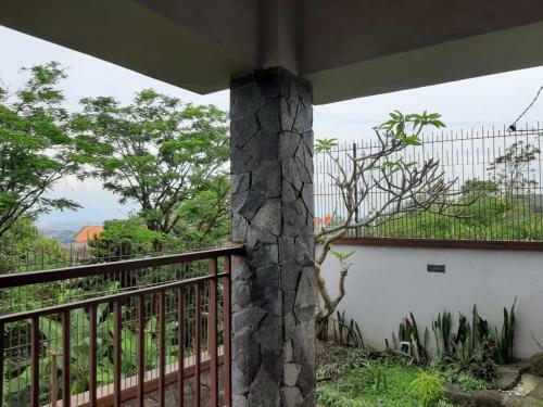 Villa Padasuka Raisa