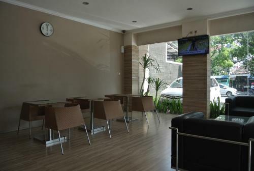 Grand Tulip Hotel