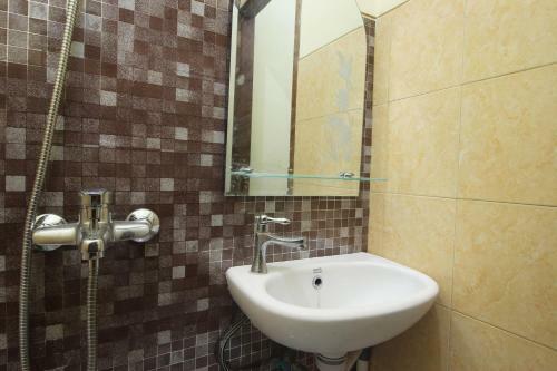 Oyo 2539 Hotel Kurnia