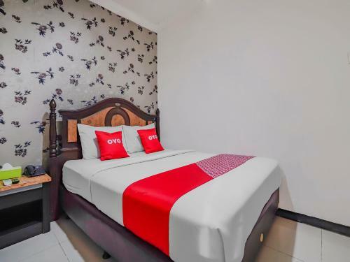 Oyo 90064 Hotel Salon Fora & Cafe