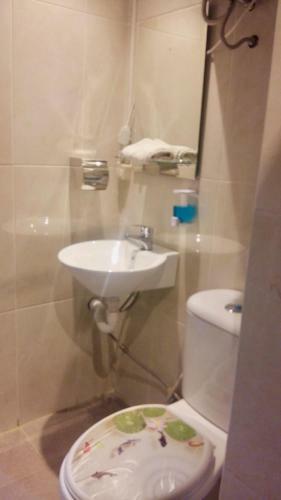 Apartment Grand Asia Afrika Skyen