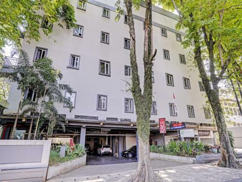 Hotel Oyo 3752 The Summit Residence