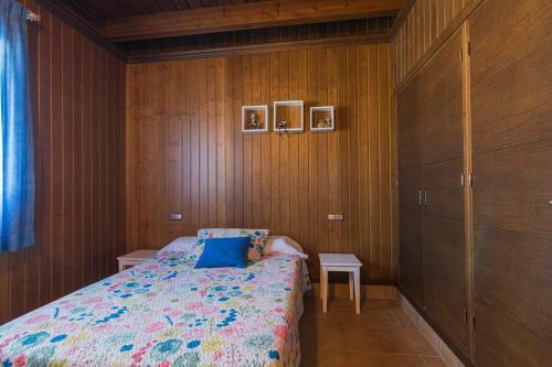 Agroturismo Casa Rural "all�n Frente"