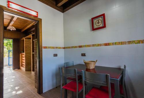 Agroturismo Casa Rural "all�n Frente"