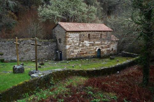 Vintage Stone Cottage