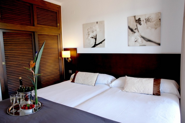 Apartamentos Palmera Beach