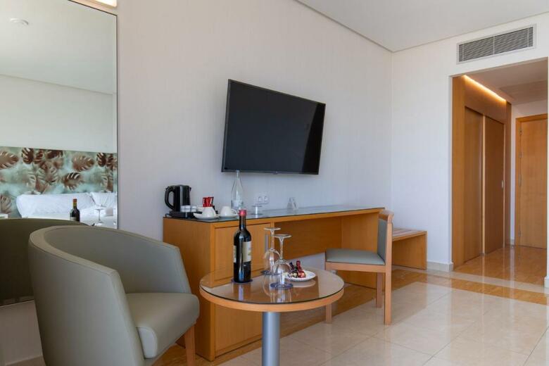 Hotel Bcl Levante Club & Spa - Only Adults Recomended