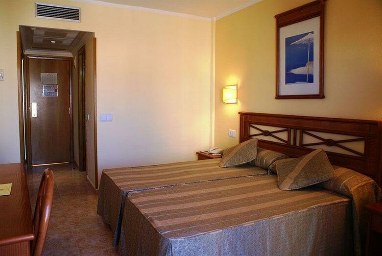 Hotel Benidorm East By Pierre & Vacances
