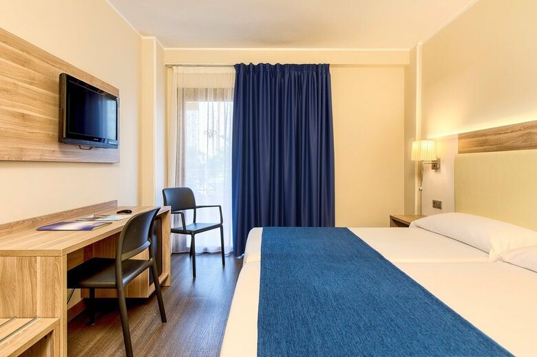 Hotel Benidorm East By Pierre & Vacances