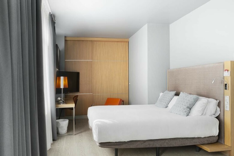 Hotel Petit Palace Alcal� Torre