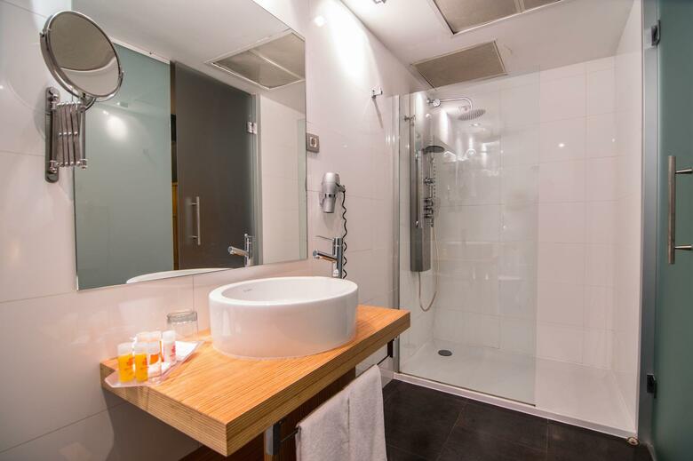 Hotel Petit Palace Alcal� Torre