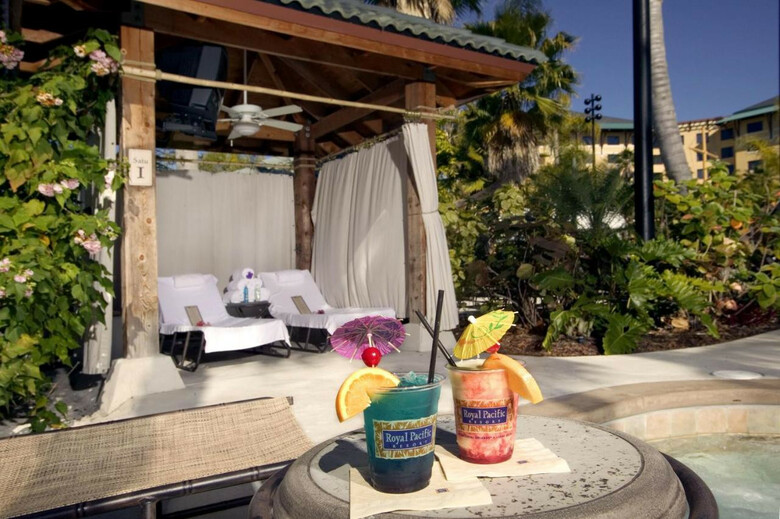 Hotel Universal's Loews Royal Pacific Resort