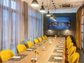 Hotel NH Hamburg Altona