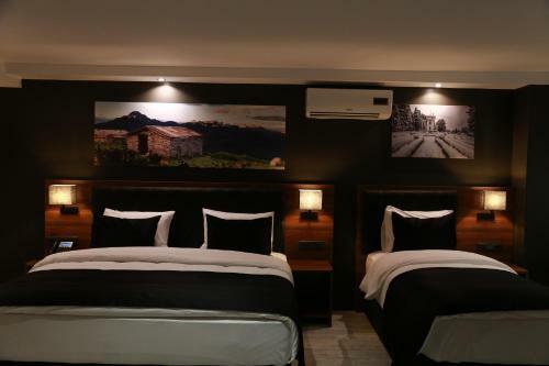 Albergue Azra Residence