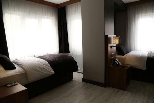 Albergue Azra Residence