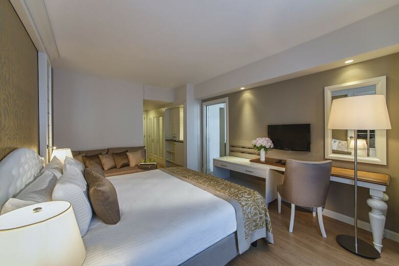 Hotel Aska Lara Resort & Spa