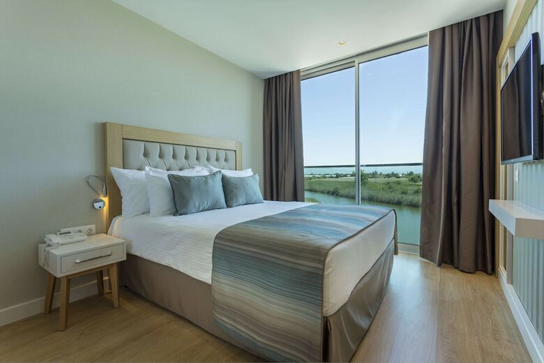 Hotel Aska Lara Resort & Spa