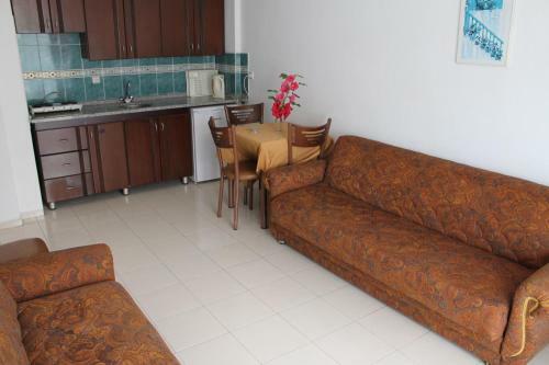 Marina Apart Hotel