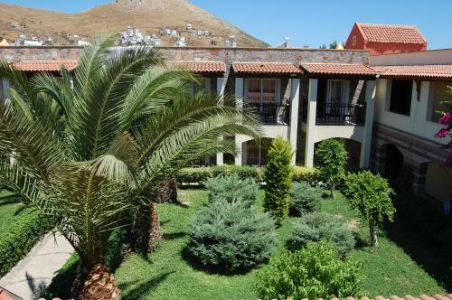 Hotel Tiana Beach Resort
