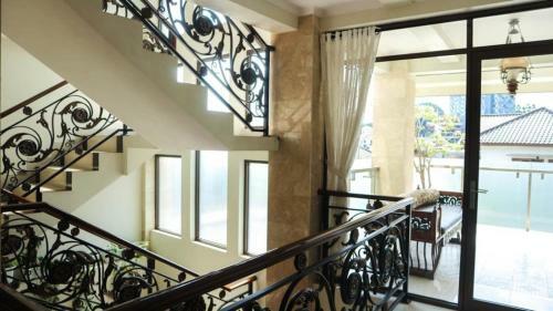 St 1 Villa/homestay With Private Pool And Jacuzzi