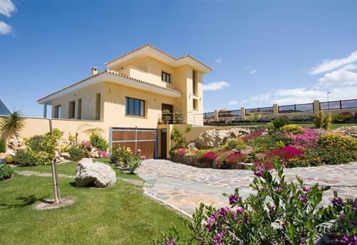 Luxury Villa On 5 Star Golf Course