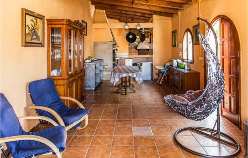 Beautiful Home In Cullera With 7 Bedrooms