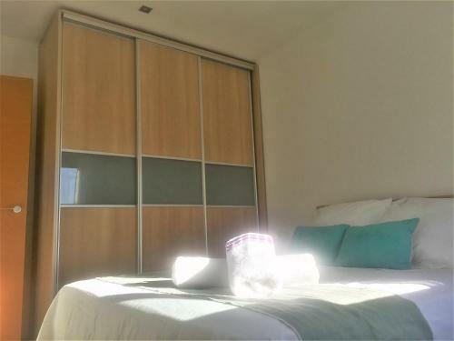 Renovated Apartment Steps Away From The Beach