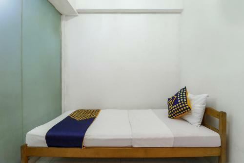 Hotel Spot On 90894 Icarus Home Syariah