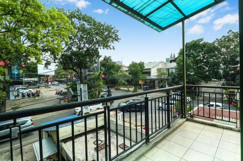 Hotel Spot On 90894 Icarus Home Syariah