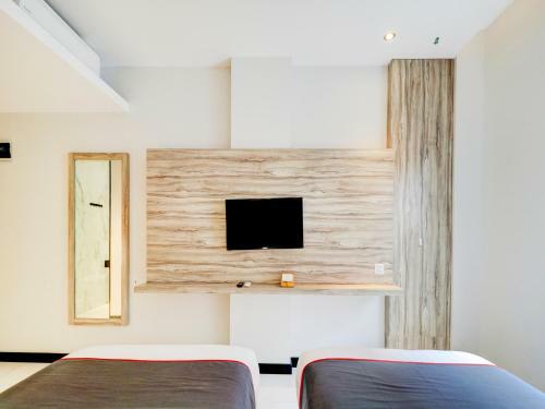 Oyo Flagship 90775 I Sleep Hotel Bandung