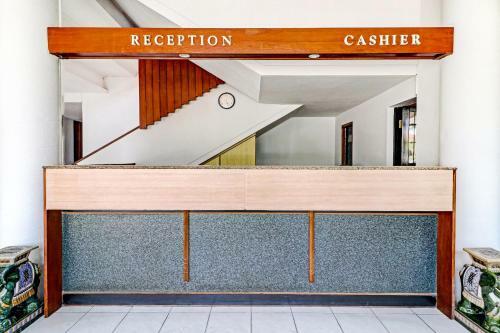 Oyo Flagship 90658 Hotel Asteria