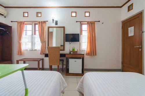Urbanview Hotel Rumah Asri Bandung
